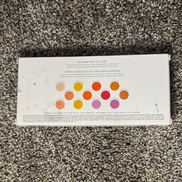 Morphe 2 Eyeshadow Palette - Ready For Anything - Picture 2 of 3
